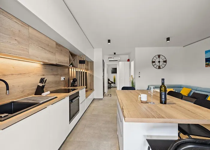 Crepsa Paradise With Jacuzzi - Couple Getaway アパート *