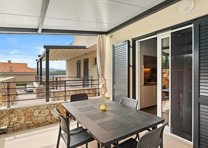 Crepsa Paradise With Jacuzzi - Couple Getaway Cres