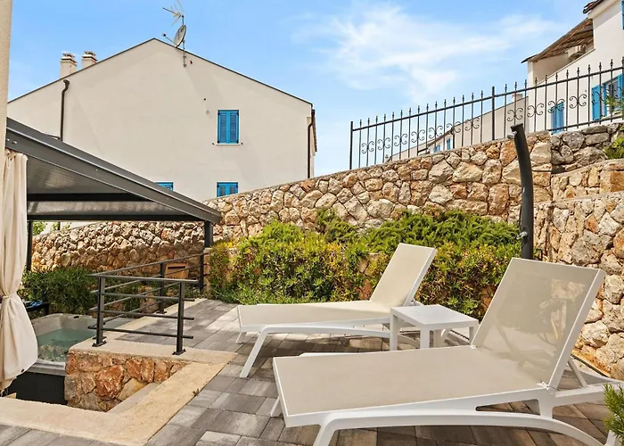 Crepsa Paradise With Jacuzzi - Couple Getaway Appartement *